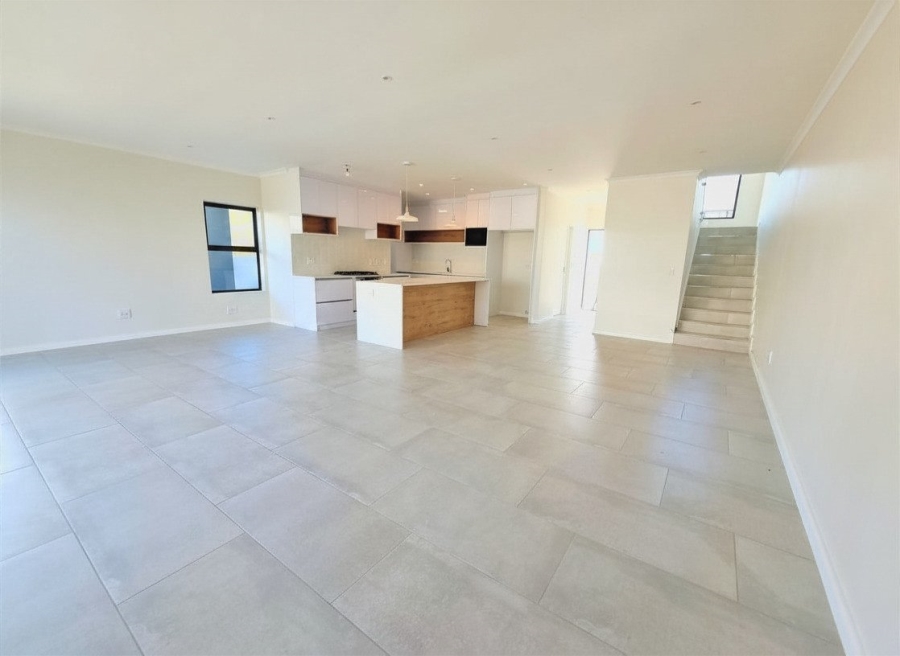 4 Bedroom Property for Sale in Sandown Western Cape